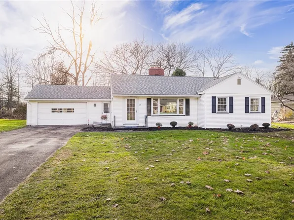 95 French Rd, Rochester, NY 14618