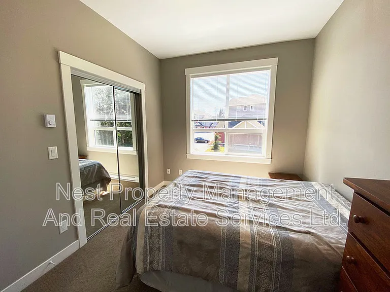 110 Baxter Ave #308 — Photo 8