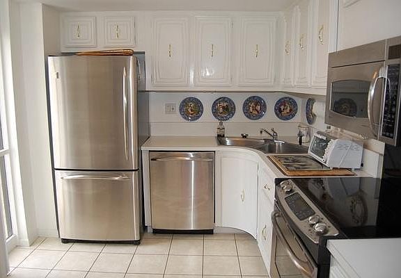 2nd image of 1200 S Flagler Dr APT 801
