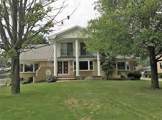 2861 & 2863 Chamberlain Rd, Akron, OH 44333