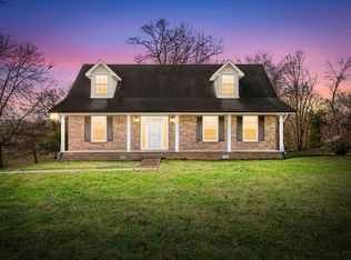 423 Warren Cir, Clarksville, TN 37040