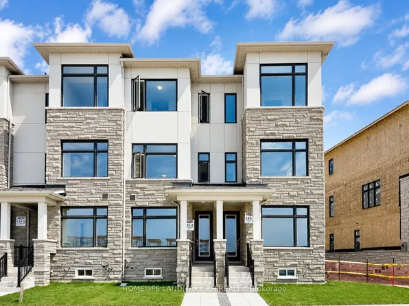 197 Berczy Green Dr, Markham, ON L6C 3P4