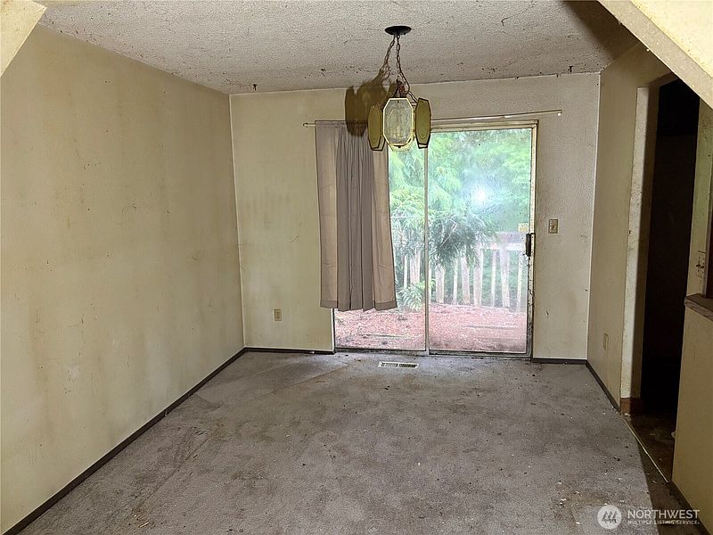 4th image of 17628 Palomino Drive