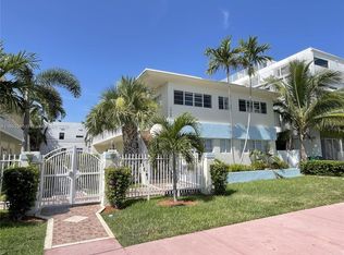 1960 Biarritz Dr APT 4, Miami Beach, FL 33141