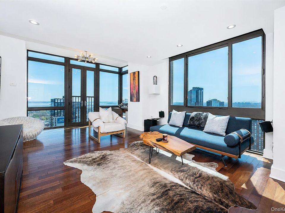 1st image of 175 Huguenot Street #3103