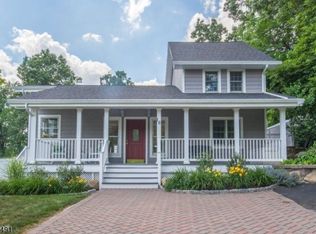 16 Berton Rd, Boonton Township, NJ 07005