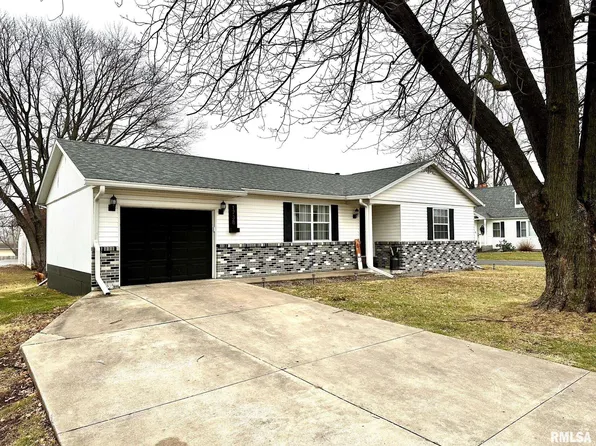 1738 S Diamond St, South Jacksonville, IL 62650