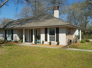 15017 Glenn Ave, Greenwell Springs, LA 70770