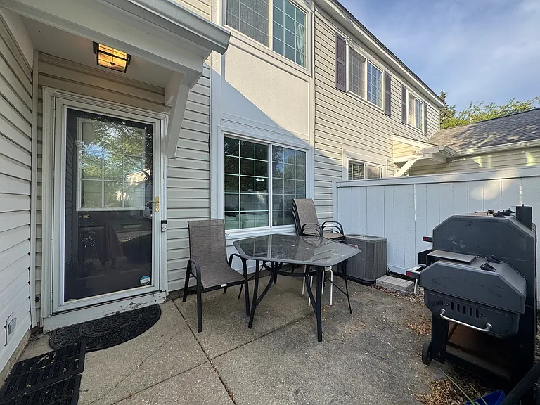 1632 Normantown Rd — Photo 12