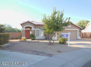 880 N Bogle Ct, Chandler, AZ 85225