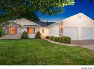 4237 Clearwater Ln, Springfield, IL 62703