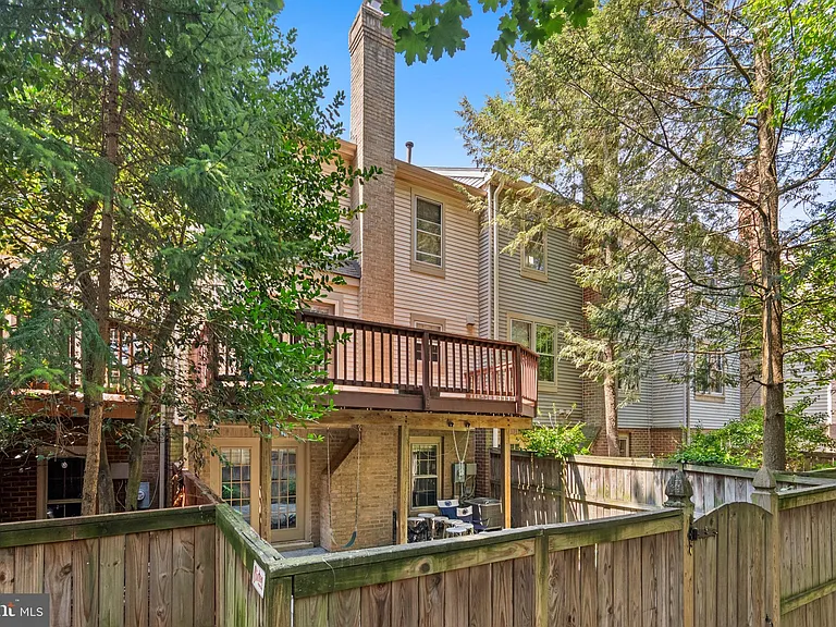 11017 Cedarwood Dr — Photo 33