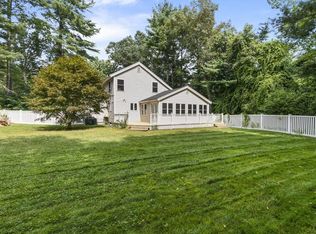 44 Farrwood Dr, Andover, MA 01810