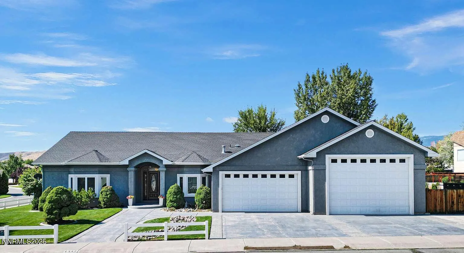 4349 Stampede Dr photo 1