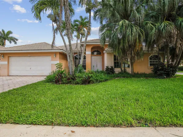 9301 SW 6th Court, Pembroke Pines, FL 33025