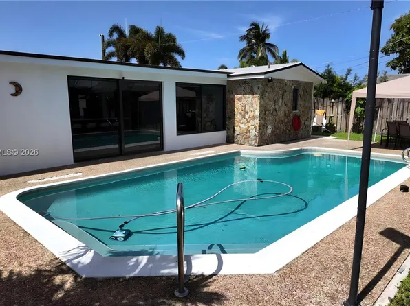 8550 NW 26th St, Sunrise, FL 33322