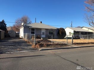 53 F St NE, Ephrata, WA 98823