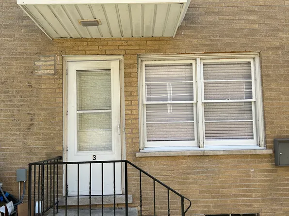 1007 S La Grange Rd #1, La Grange, IL 60525