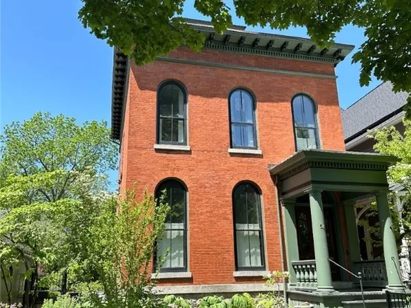 54 Irving Pl, Buffalo, NY 14201