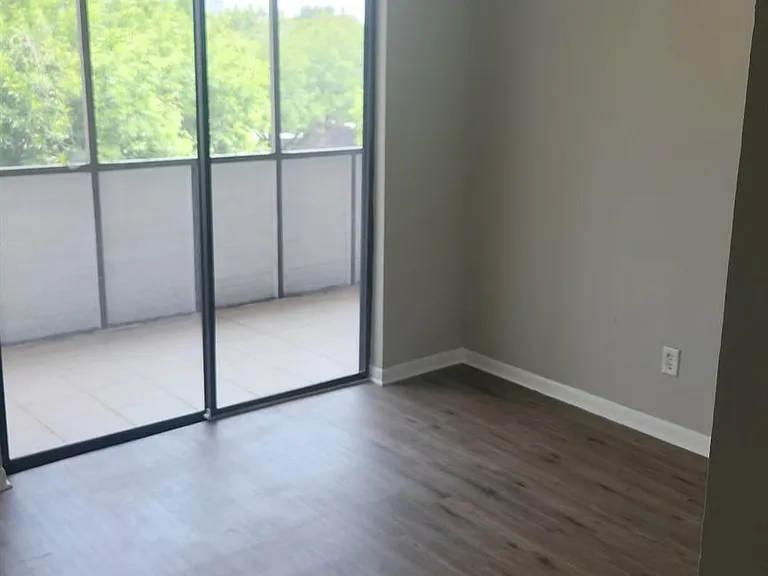 3025 Walnut Bend Ln #35 — Photo 18