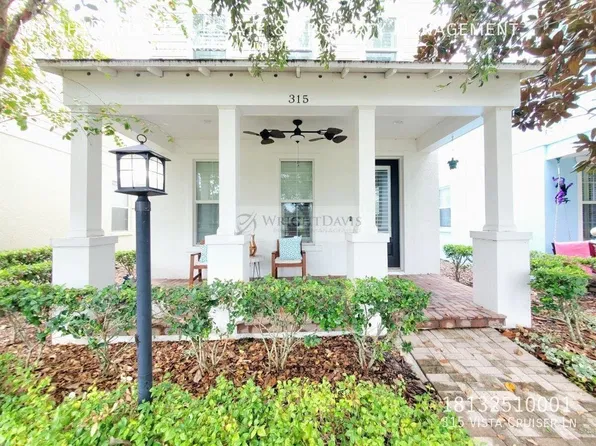 315 Vista Cruiser Ln, Oldsmar, FL 34677