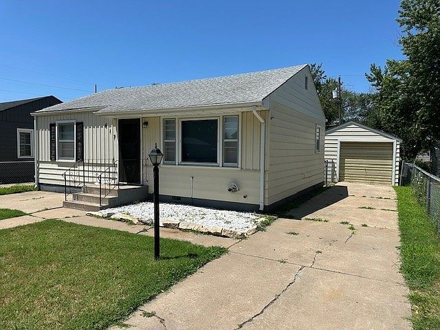 617 N 11th Street