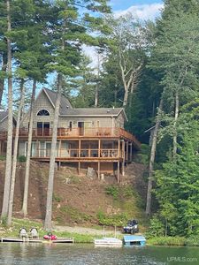 5773 W Straits Lake Rd, Wetmore, MI, 49895