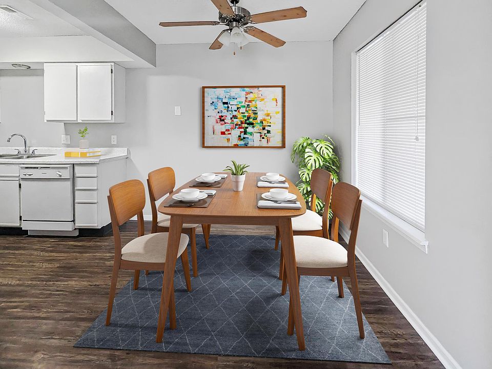 Country Walk Apartments & Townhomes 340 E Rock Road Ct Mulvane KS