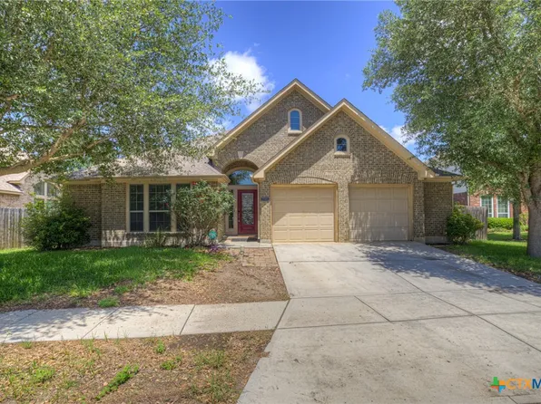 2985 Hidden Meadow St., Seguin, TX 78155