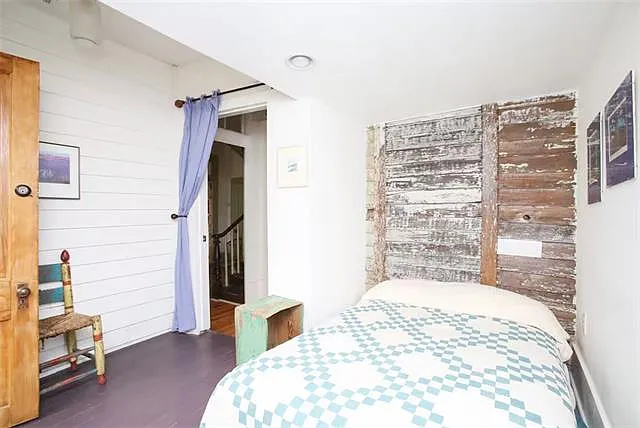 1217 Kerlerec St #B — Photo 11