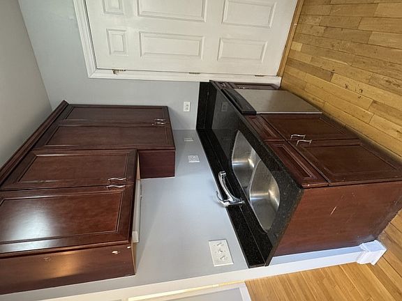 2nd image of 4564 W George St #3