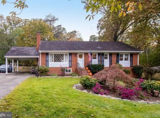 4007 Woodley Dr, Alexandria, VA 22309