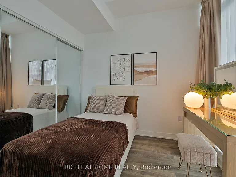 1612 Charles St #428 — Photo 3