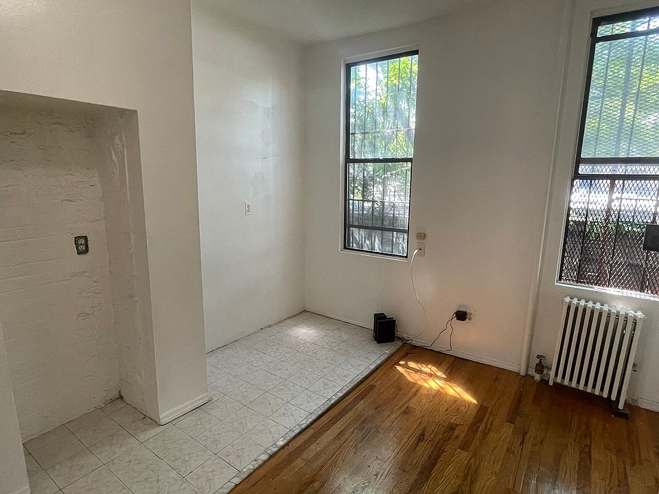 1st image of 228 Boerum St #2LB