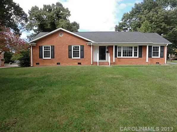 1189 Churchill Dr, Gastonia, NC 28054