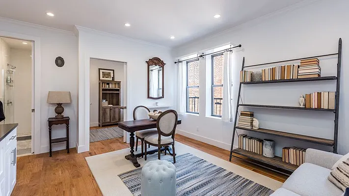 Rented by Nooklyn NYC LLC | media 26