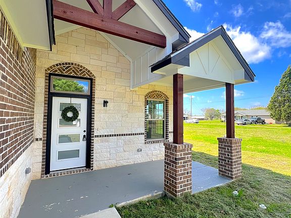 5th image of 149 Lbj Ranch Rd