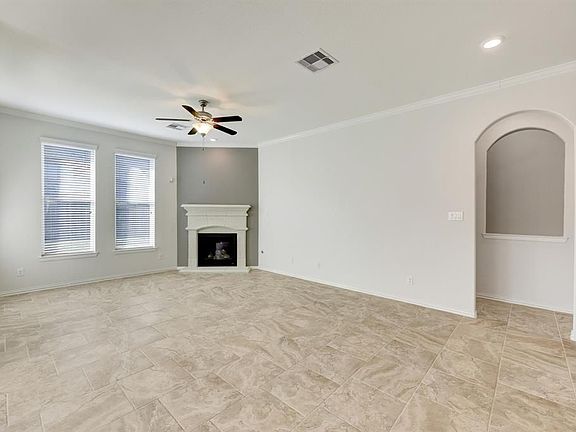 5th image of 16631 Highland Country Dr