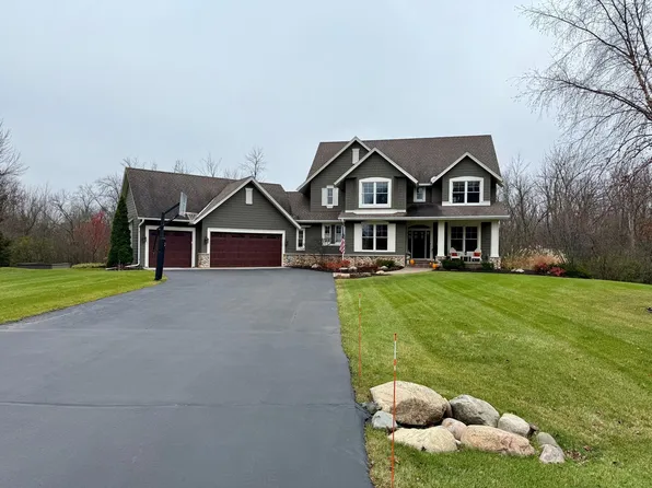 885 Willow View Dr, Long Lake, MN 55356