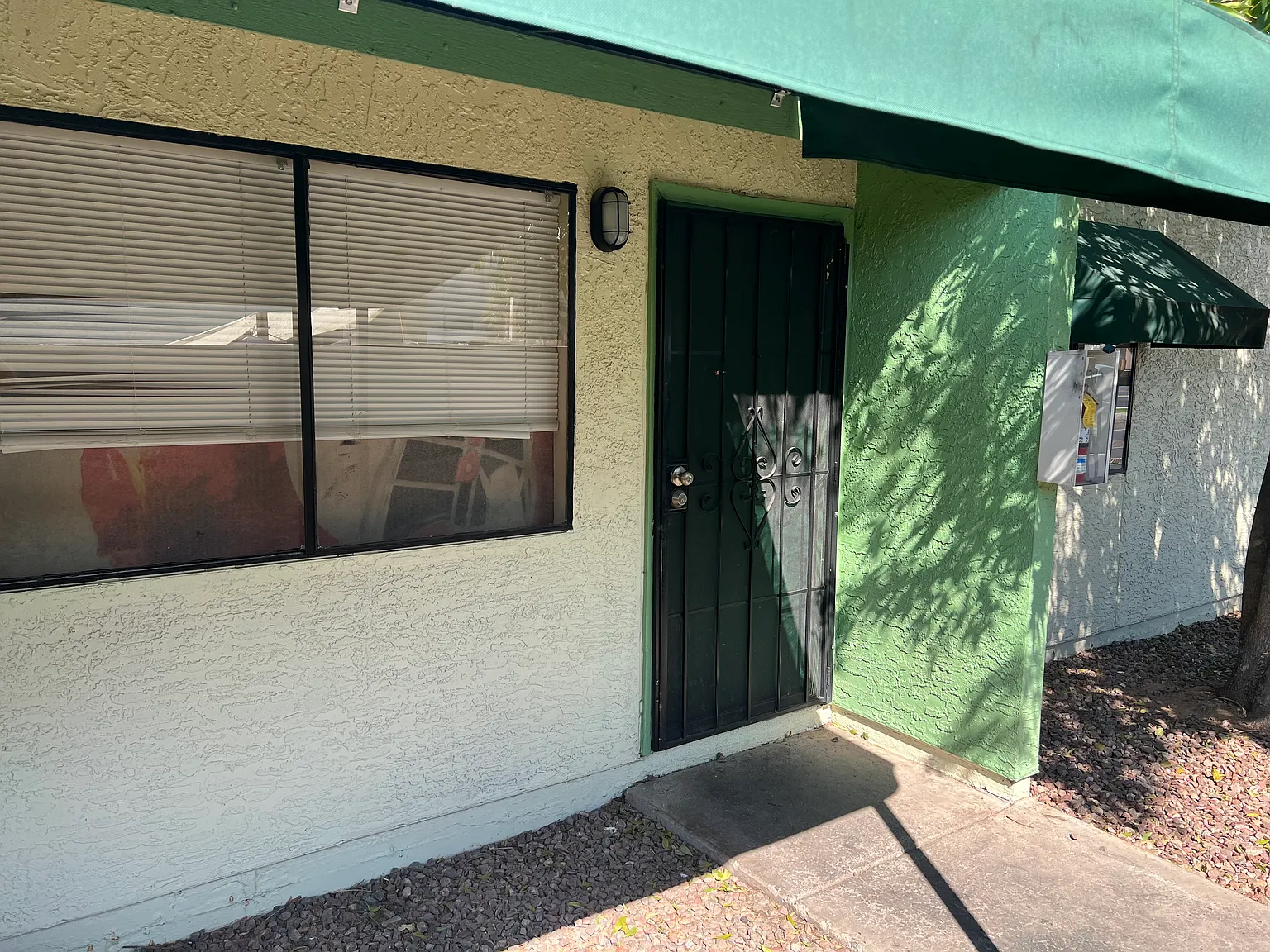 2 bed, 745 sqft, $1,495 — Photo 2