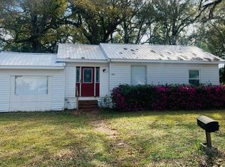 803 White Ave SE, Live Oak, FL 32064