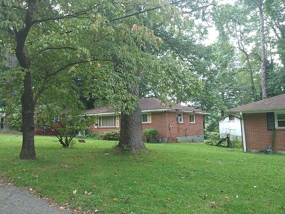 2nd image of 950 Pegg Rd