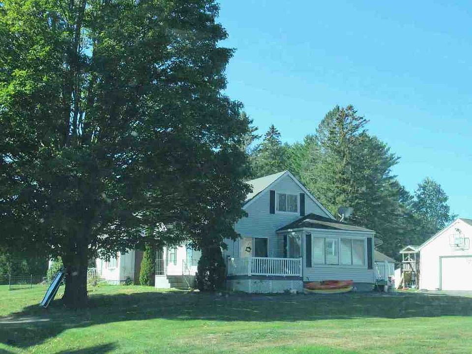 2nd image of 413 Cushman Rd