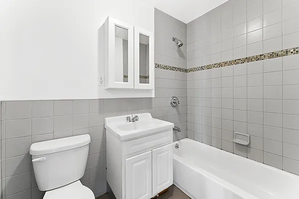 Rented by Compass | media 8