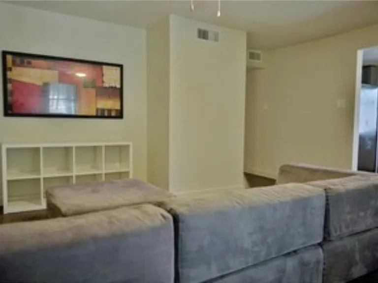 3412 Graustark St — Photo 7