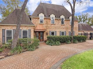 620 Stoneleigh Dr, Houston, TX 77079