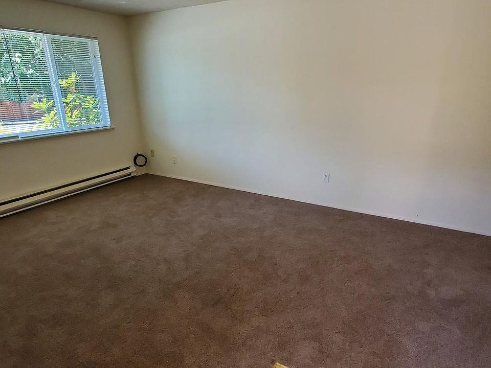 1st image of 4505 S 12th St
