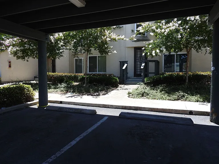 10911 Draco Rd #27 — Photo 2