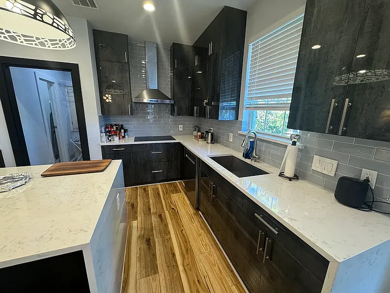 7549 Fireoak Dr — Photo 3