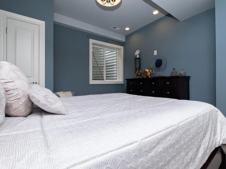 9406 Harlequin St — Photo 64